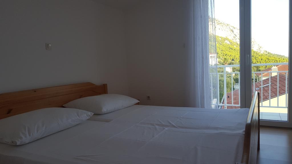 Bosankic Gostinjska kuća Veliko Brdo (Makarska)